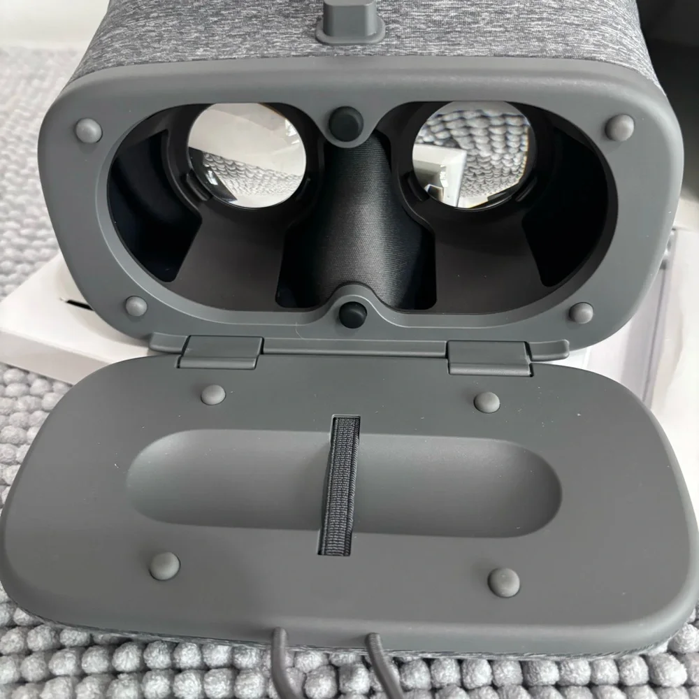 Google daydream View VR